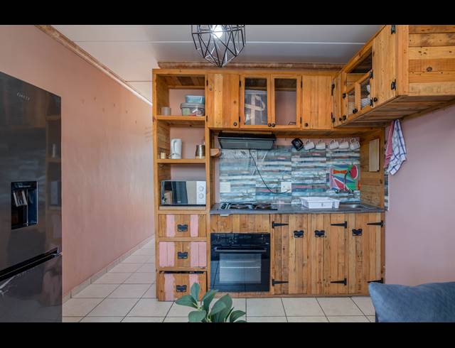 1 BEDROOM APARTMENT SOLD IN VASCO ESTATE